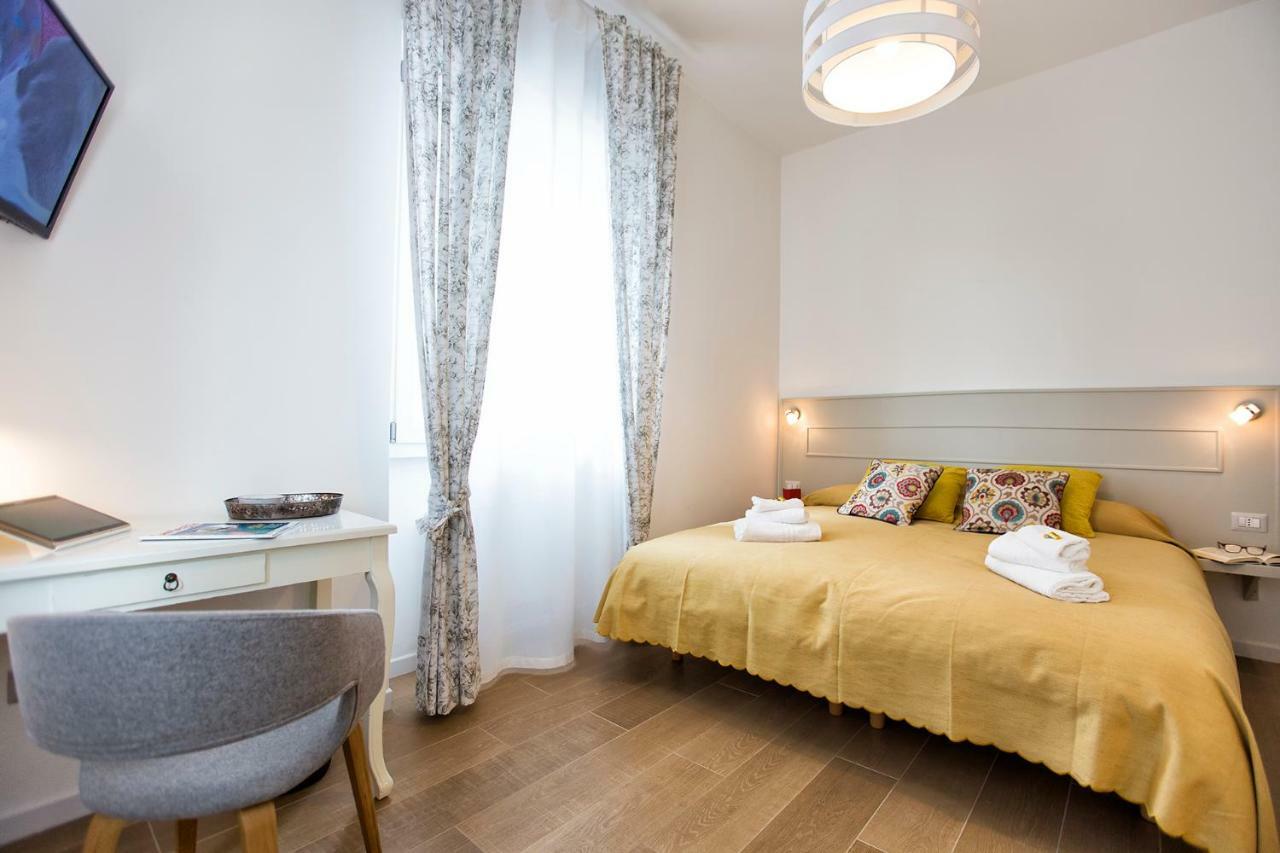 Jolie Julie Accomodation Sassari Eksteriør bilde